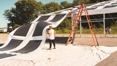 الجيلُ الجديدُ مِنَ الخَلايَا الشمسيَّة... أدقُّ مِنَ الشَّعرةِ وأخفُّ مِنَ الهواء