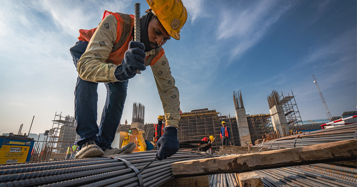تقشف يحدّ من الاستثمار في البشر؛ مما يُضعف النمو، ويزيد الحاجة إلى الاقتراض