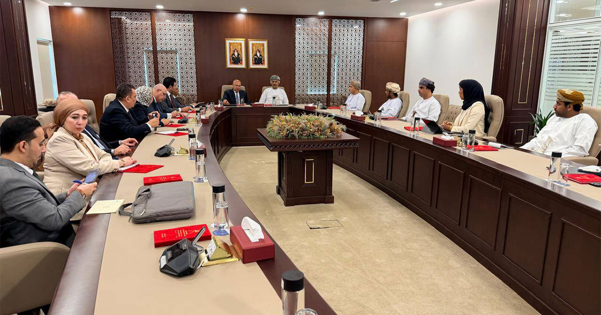 دور قطاعات النقل في تحقيق التنمية الصناعية