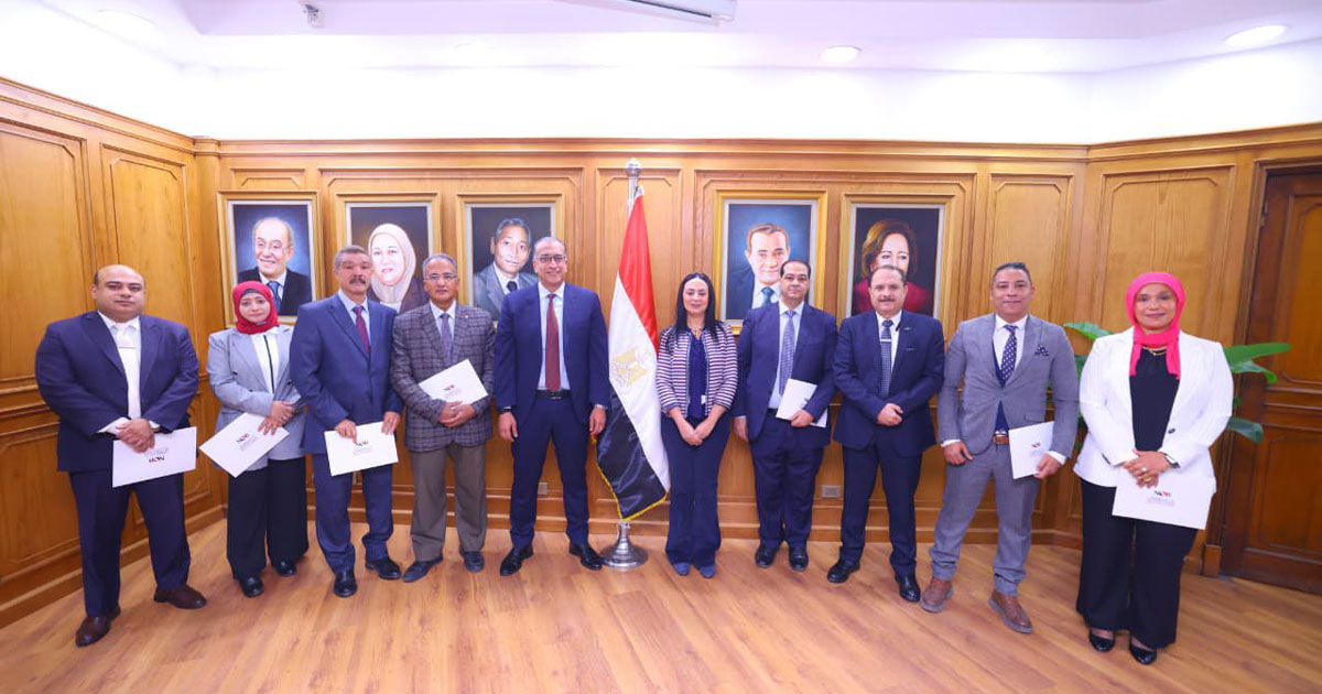 تعزيز الحوكمة ورفع كفاءة العمل المؤسسي