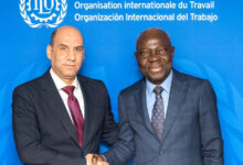 العمل اللائق