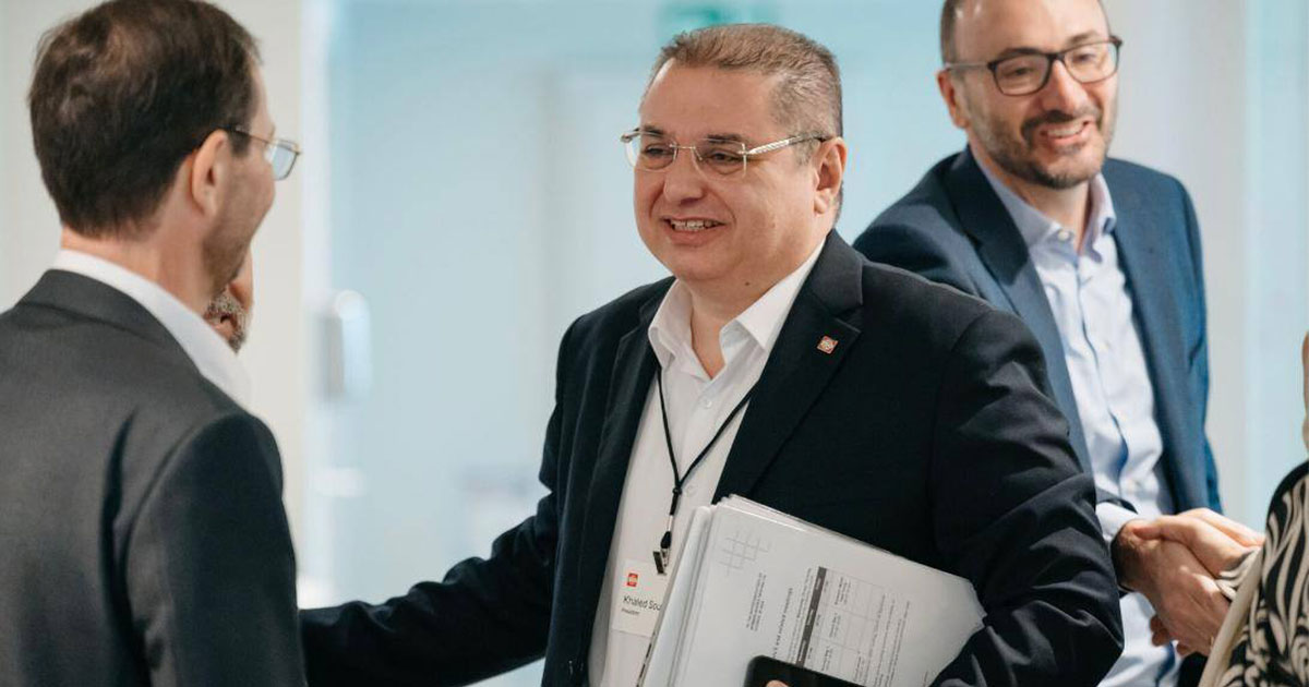 بحث التوجهات الاستراتيجية وأولويات العمل