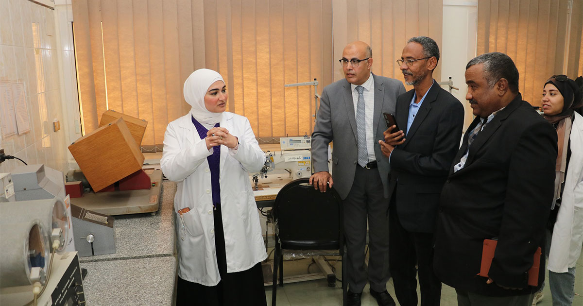 جولة ميدانية في معامل الهيئة