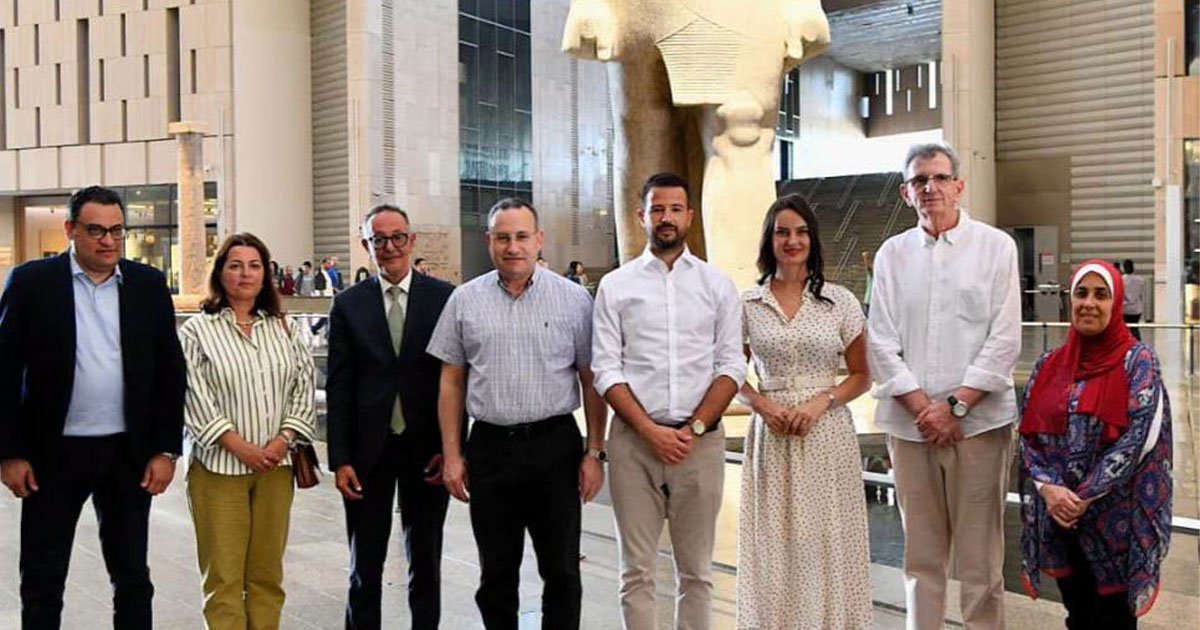 زيارة المتحف المصري الكبير